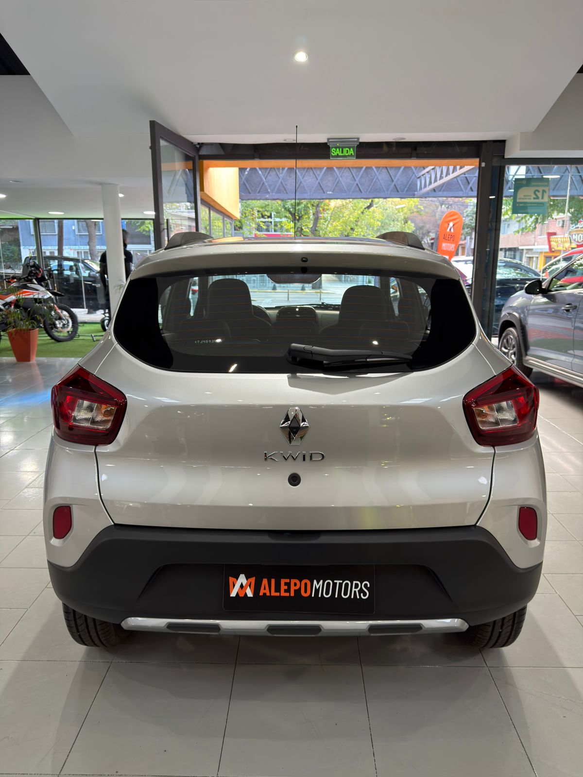Renault Kwid 1.0 Iconic Outsider (L25) - Imagen 6