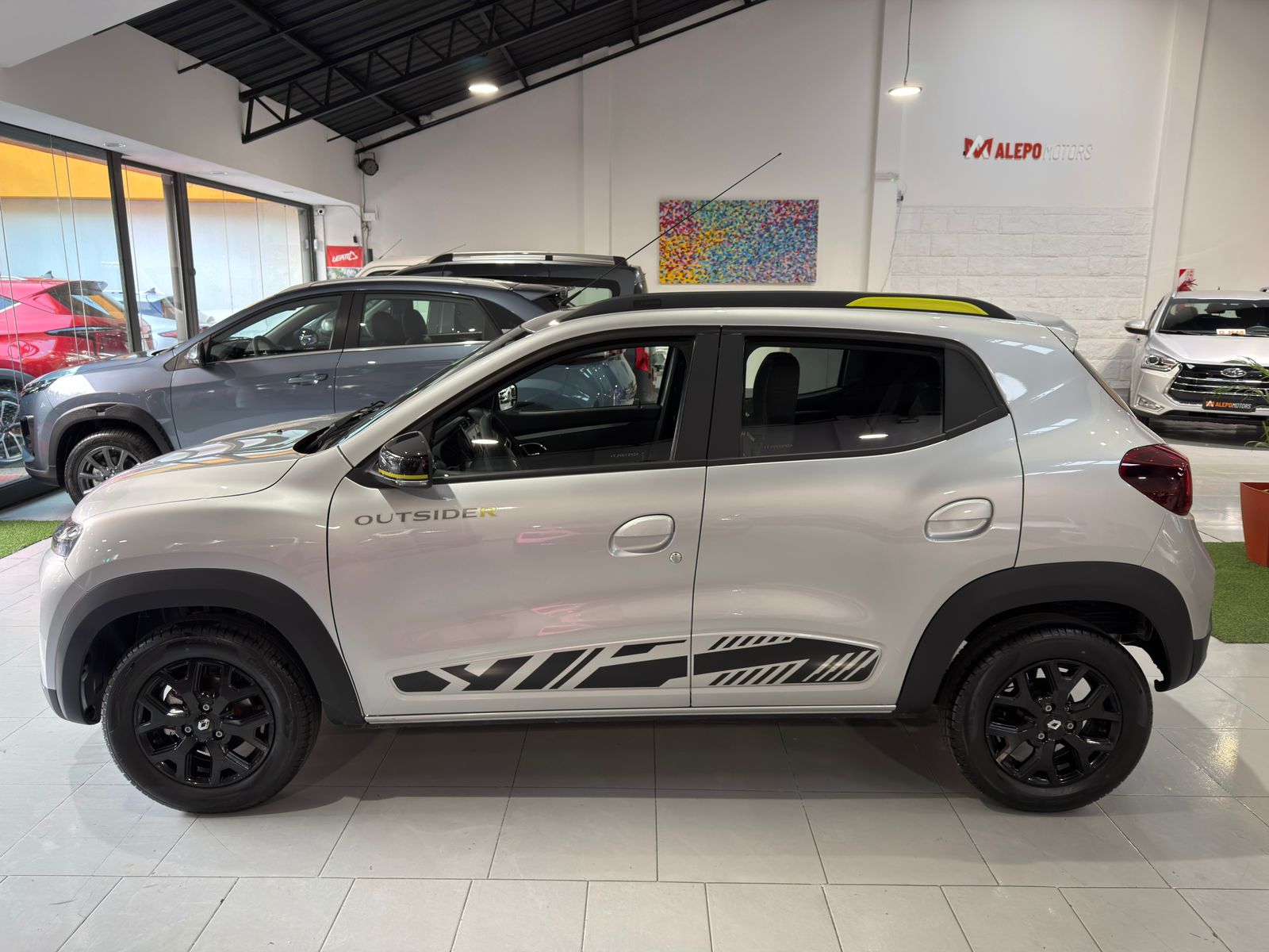 Renault Kwid 1.0 Iconic Outsider (L25) - Imagen 8