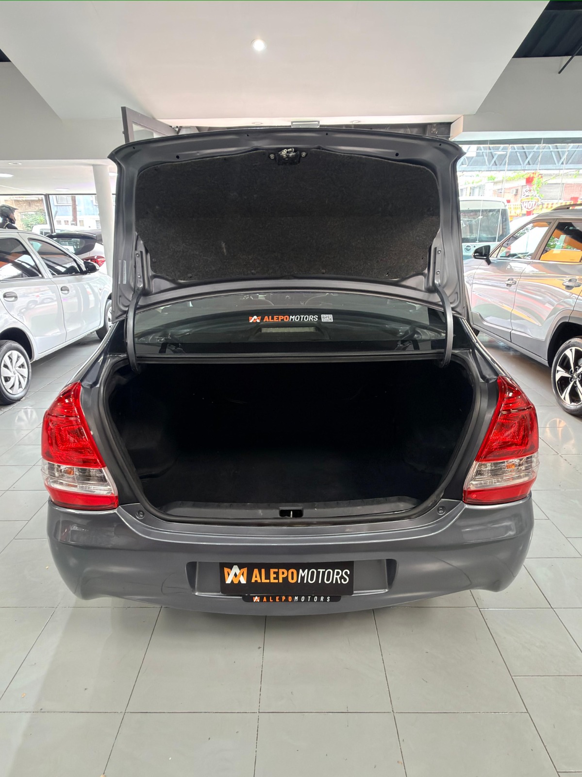 Toyota Etios 1.5 4ptas XLS - Imagen 8